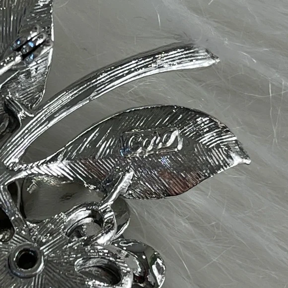 CORO pin VINTAGE floral BROOCH silver + rhinestone FEMININE stylish TIMELESS - Picture 5 of 13